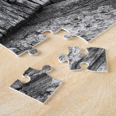 Monochrome Dilapidated Corral Gate Photograph ジグソーパズル (側面)