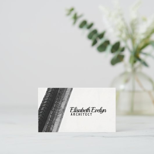 Monochrome Trails on White 名刺 (スタンド正面)