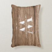 Monogram モダン 素朴 Family NameヴィンテージWood アクセントクッション (正面(垂直))