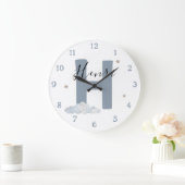 Monogram Baby Initial & Name Nursery Wall Clock ラージ壁時計 (ホーム)
