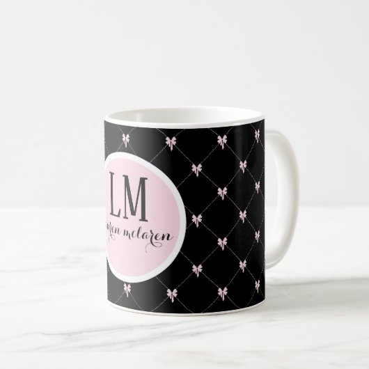 Monogram Black & Pink Bow Script コーヒーマグカップ (正面右)