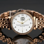 Monogram Custom Couple Names – Elegant gift 腕時計