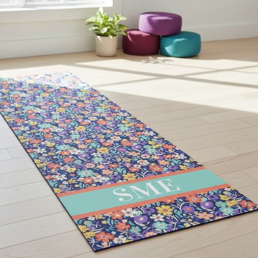 Monogram Floral Yoga Mat - Custom Initial Mat ヨガマット