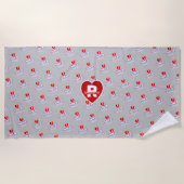 MONOGRAM I LOVE SOCA on GRAY ビーチタオル (正面)