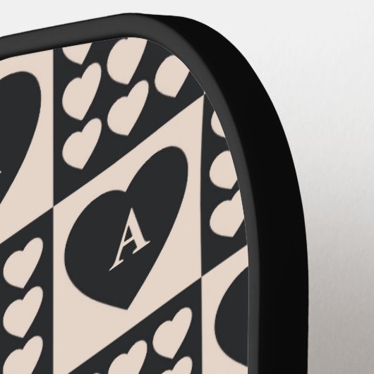 Monogram Initial Hearts Checkered Personalized ピックルボールラケット (左詳細)