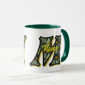 Monogram Initial M Daisies Floral Art Personalized マグカップ (正面右)