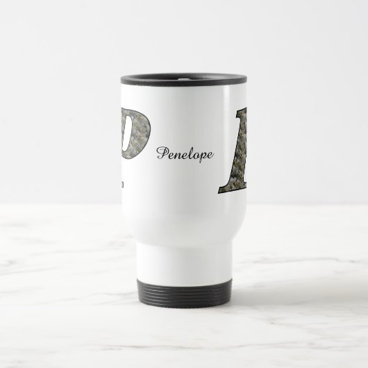 Monogram Initial P Hydrangea Flowers Personalized トラベルマグ (中央)