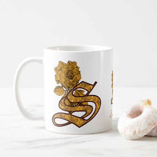 Monogram Initial S Elegant Gold Peony Personalized コーヒーマグカップ (ドーナツ)