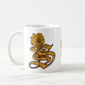Monogram Initial S Elegant Gold Peony Personalized コーヒーマグカップ (左)