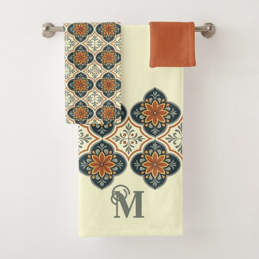 Monogram Initial Spanish Tiles Flower Pattern  バスタオルセット (インサイチュ)