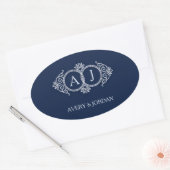 Monogram initials wedding frame minimal design 楕円形シール (封筒)