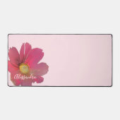 Monogram Name Pastel Pink Red Wildflower Floral  デスクマット (正面)