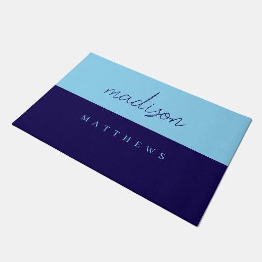 Monogram Navy Blue | Modern Minimalist ドアマット (アングル)