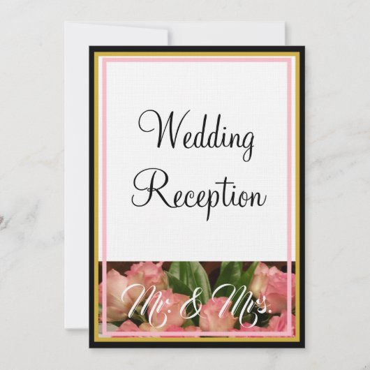 Monogram Pink Roses Wedding Mr. and Mrs. 招待状 (正面)