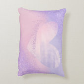 Monogram Purple Pink Gradient Heart アクセントクッション (裏面(縦))
