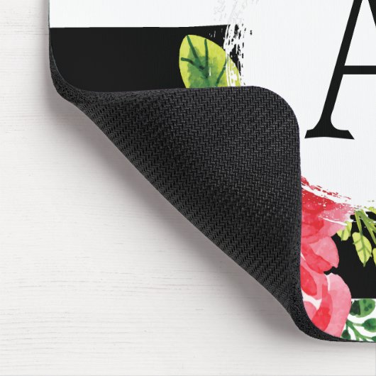 Monogramedの水彩画の花柄及び白黒のストライプ マウスパッド (コーナー)
