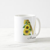 Monogramme Gold Tournesol Fleur Féminin Initial M コーヒーマグカップ (正面右)