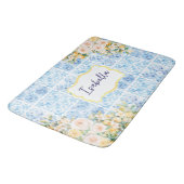 Monogrammed Blue Mediterranean Tiles Flower Lemon バスマット (アングル)