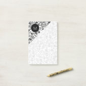 Monogrammed Doodle Curls Black and White ポストイット (デスク上)