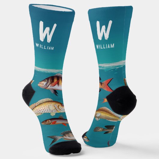 Monogrammed Fish Under Blue Ocean  ソックス (傾斜あり)