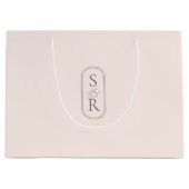 Monogrammed Rose Personalized Wedding Welcome Bag ラージペーパーバッグ (正面)