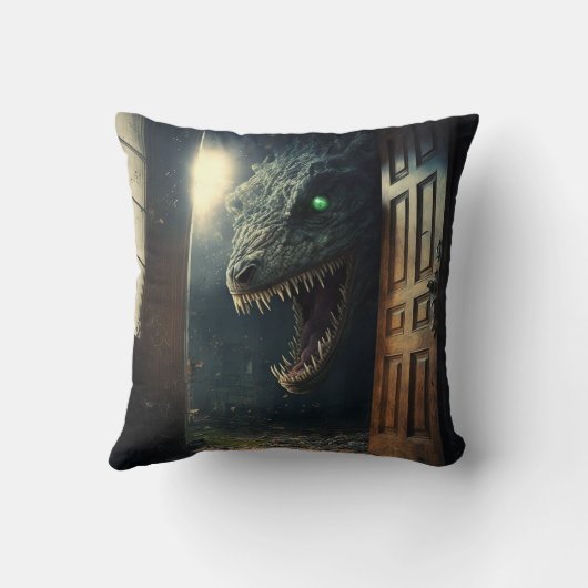 Monster lurk クッション (裏面)