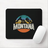Montana Mountains Retro Design Hiking Mt  マウスパッド (マウス)