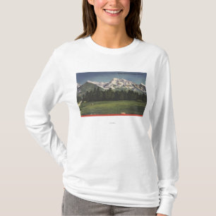 MontanaMontanaの代表団の山景色 Tシャツ