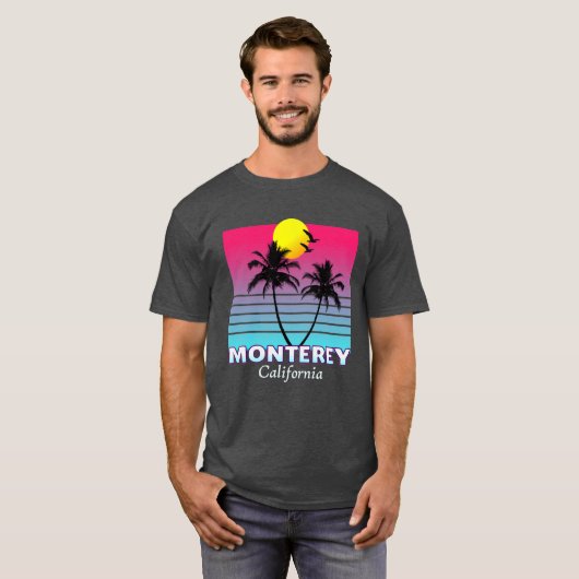 Monterey California Beach Summer Souvenir Oversize Tシャツ (正面フル)