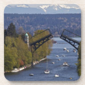 Montlakeの橋および滝山 コースター (正面)