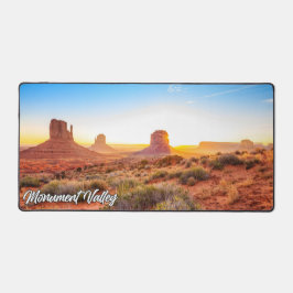 Monument Valley National Park, Arizona デスクマット