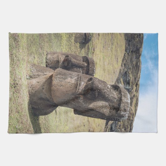 Monuments | Easter Island, Chile キッチンタオル (横)