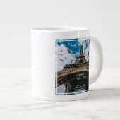 Monuments | Looking Up at the Eiffel Tower ジャンボコーヒーマグカップ (正面右)