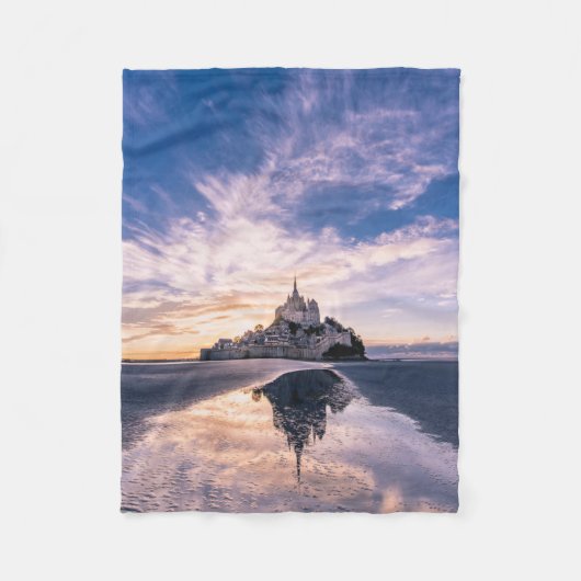 Monuments | Mont Saint-Michel, Normandy France フリースブランケット (正面)