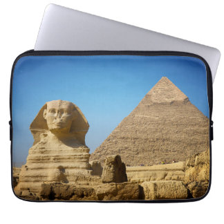 Monuments | Sphinx & Pyramid of Egypt ラップトップスリーブ