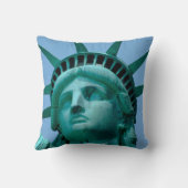 Monuments | Statue of Liberty Face クッション (裏面)