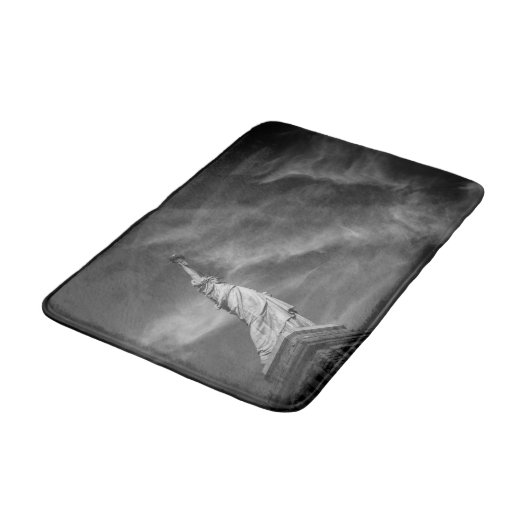 Monuments | Statue of Liberty Manhattan NYC バスマット (アングル)