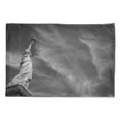 Monuments | Statue of Liberty Manhattan NYC 枕カバー (裏面)