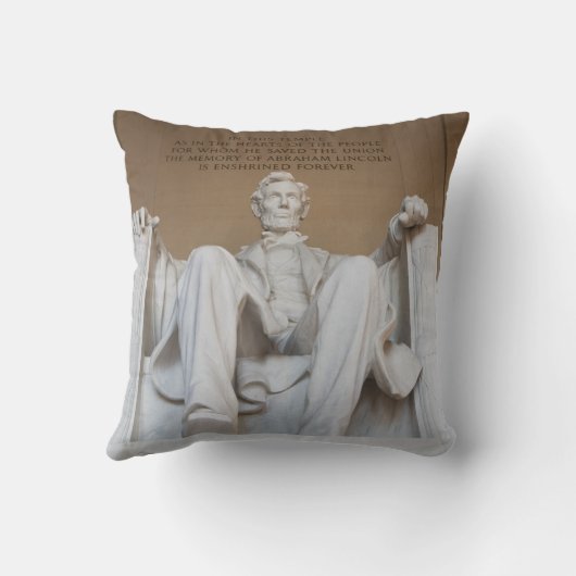 Monuments | The Lincoln Memorial クッション (裏面)