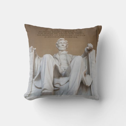 Monuments | The Lincoln Memorial クッション (正面)