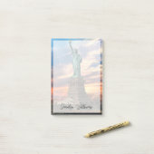 Monuments | The Statue of Liberty ポストイット (デスク上)