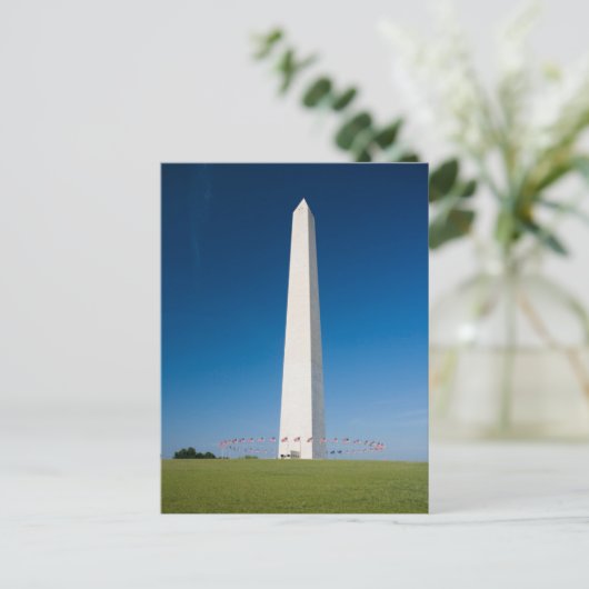 Monuments | Washington Monument with Flags ポストカード (スタンド正面)