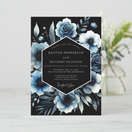 Moody Blue Floral Arch Wedding 招待状 (スタンド正面)