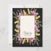 Moody Blush Lily Wedding RSVP Card with QR Code (正面)