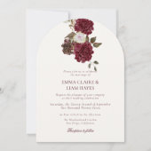 Moody Burgundy Arched Autumn Wedding Invitation 招待状 (正面)