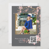 Moody Charcoal and Pink Cherry Blossom Graduation 招待状 (裏面)