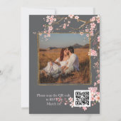 Moody Charcoal and Pink Cherry Blossom Wedding 招待状 (裏面)