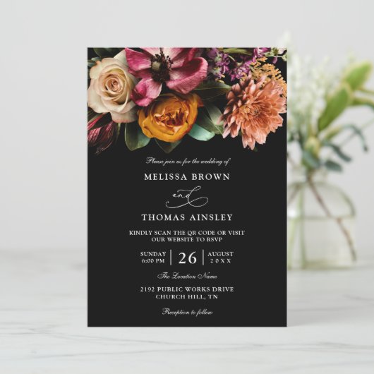 Moody Elegant Floral Dark Budget QR Code Wedding 招待状 (スタンド正面)
