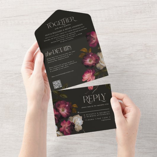 Moody Floral Dark Chic Burgundy Wedding QR Code オールインワン招待状 (貼ってはがせる)