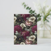 Moody Floral Pattern with Dahlias and Calla Lilies シーズンポストカード (スタンド正面)
